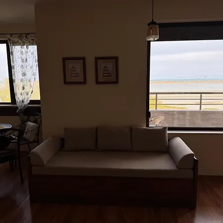 Sea View Escape Бургас