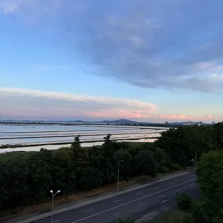 Sea View Escape * Burgas Stad